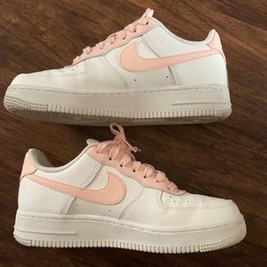 Nike Air Force 1 with pink Nike sign